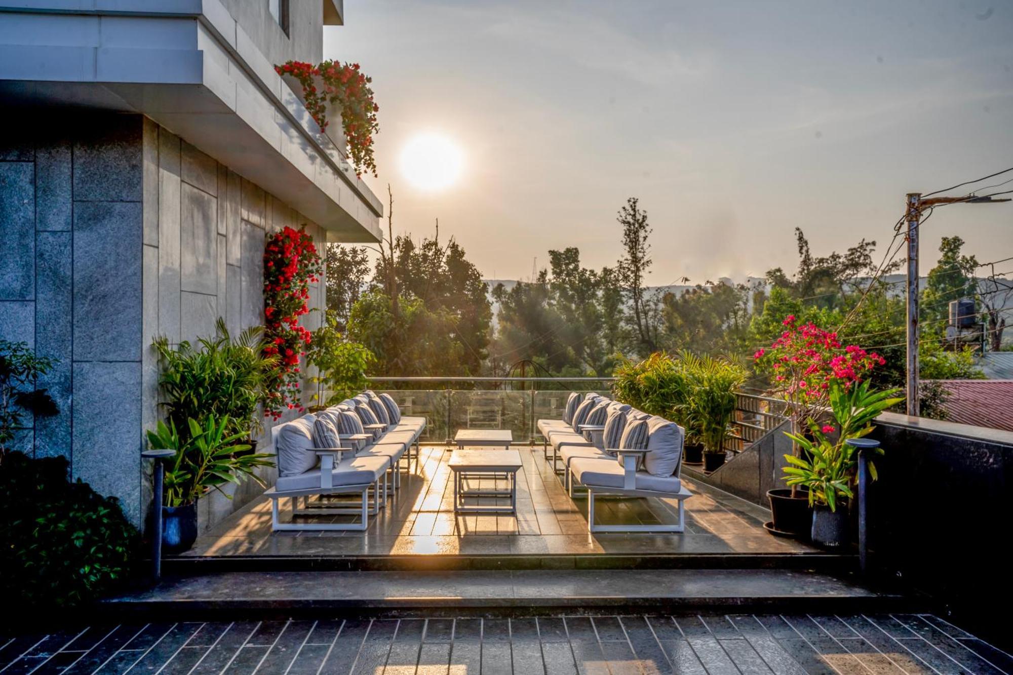 Leela Resort, The Exotic Boutique Hotel - Pure Veg Mahābaleshwar Εξωτερικό φωτογραφία
