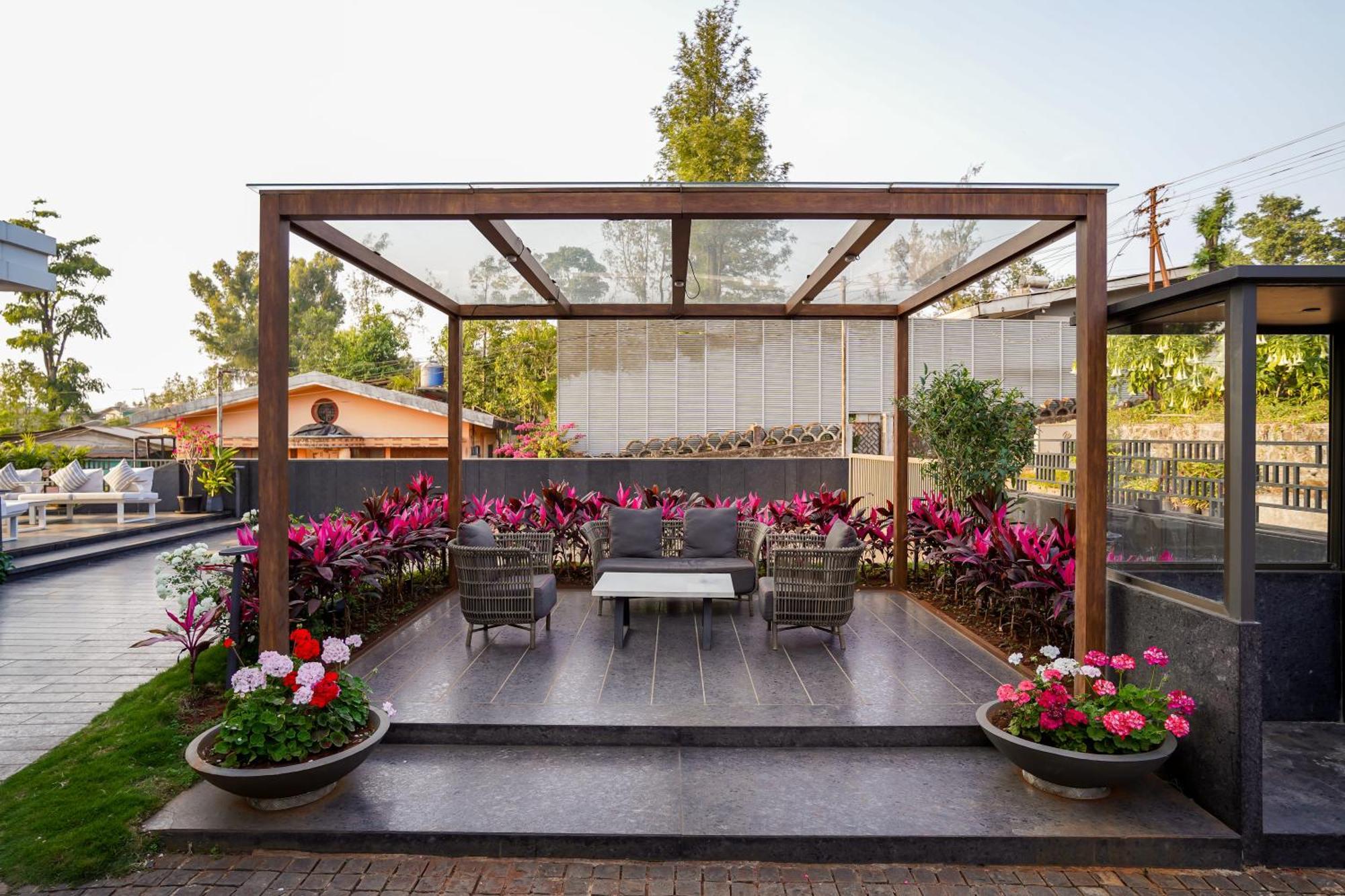 Leela Resort, The Exotic Boutique Hotel - Pure Veg Mahābaleshwar Εξωτερικό φωτογραφία